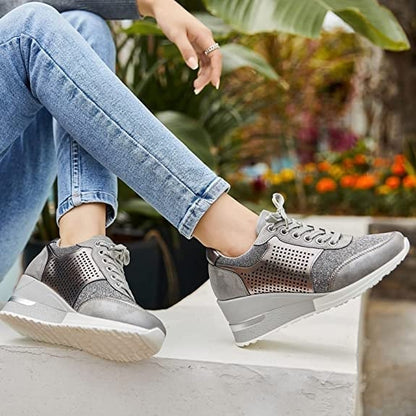 Frezine – Sneaker met Sleehak voor Stijl en Comfort