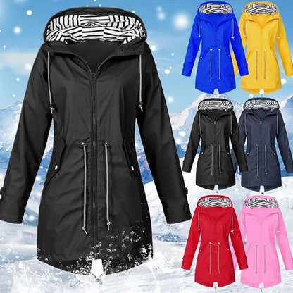 Lelyn – Stijlvolle Regenparka met Praktische Details